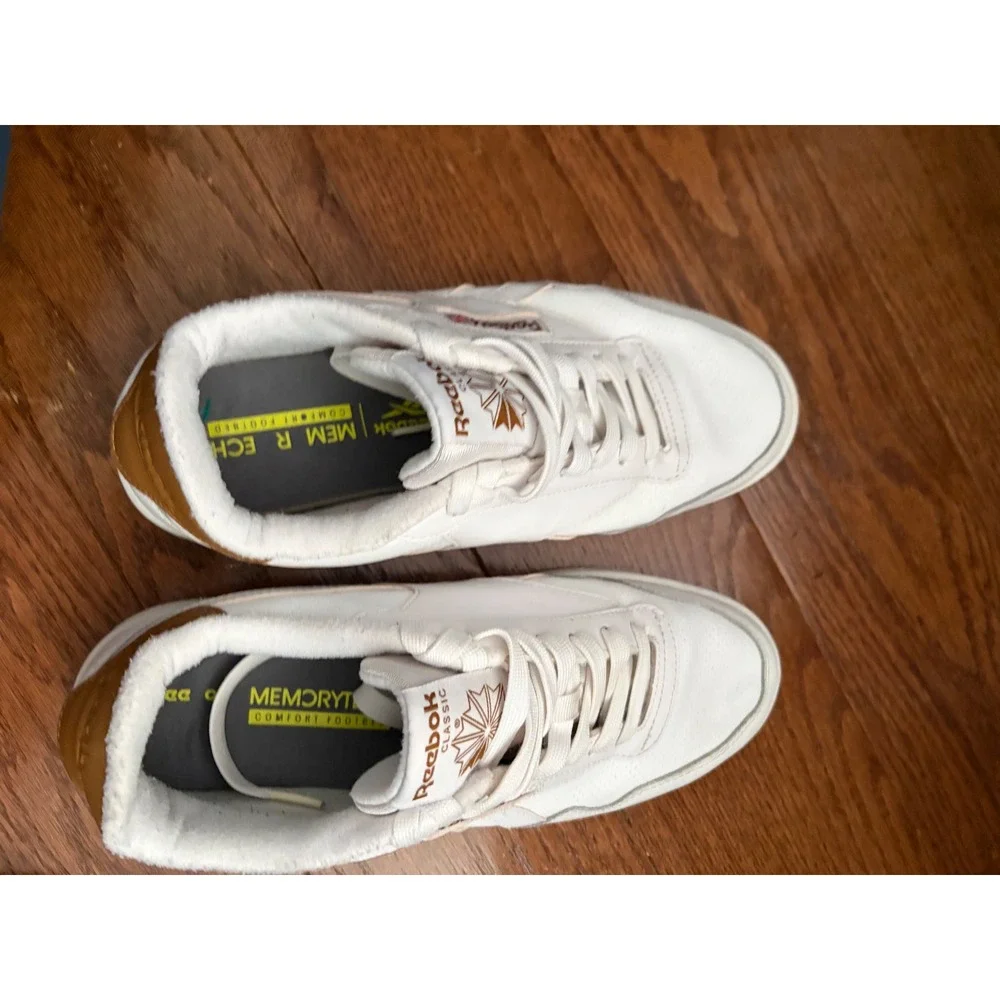 Reebok Classic Techque T Mens White Tan Gum Leather Sneakers GY6445 Size 9‎